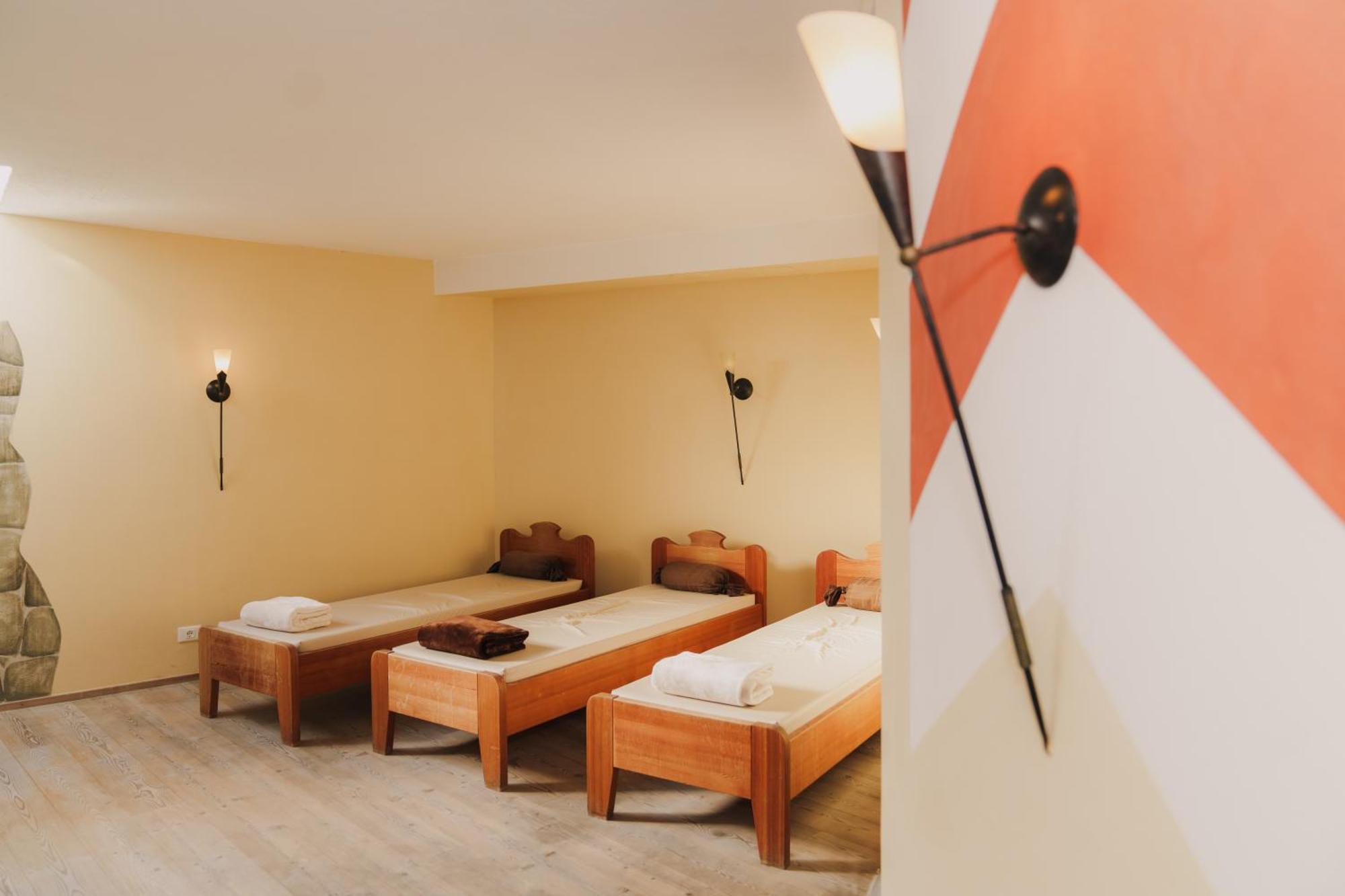 Saldur Small Active Hotel Sluderno Exterior photo