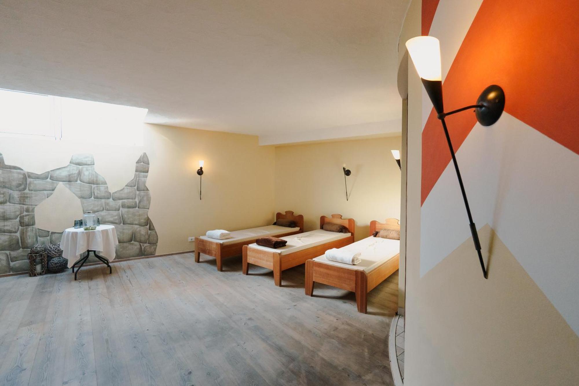 Saldur Small Active Hotel Sluderno Exterior photo